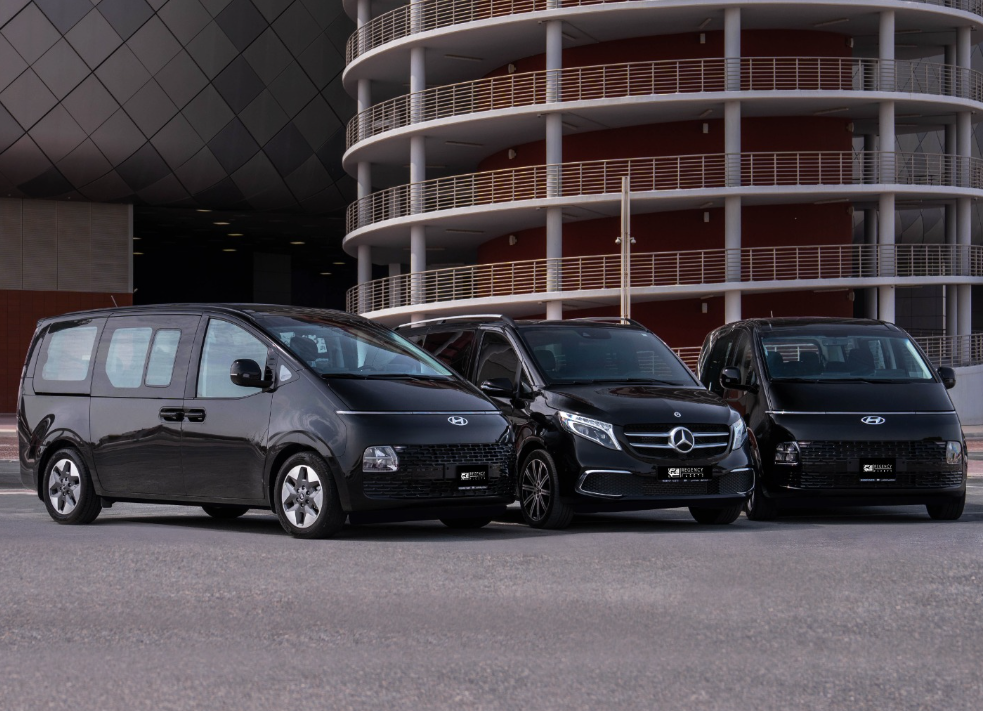 Flotte Aéroparnasse — vans premium Hyundai Staria et Mercedes Classe V