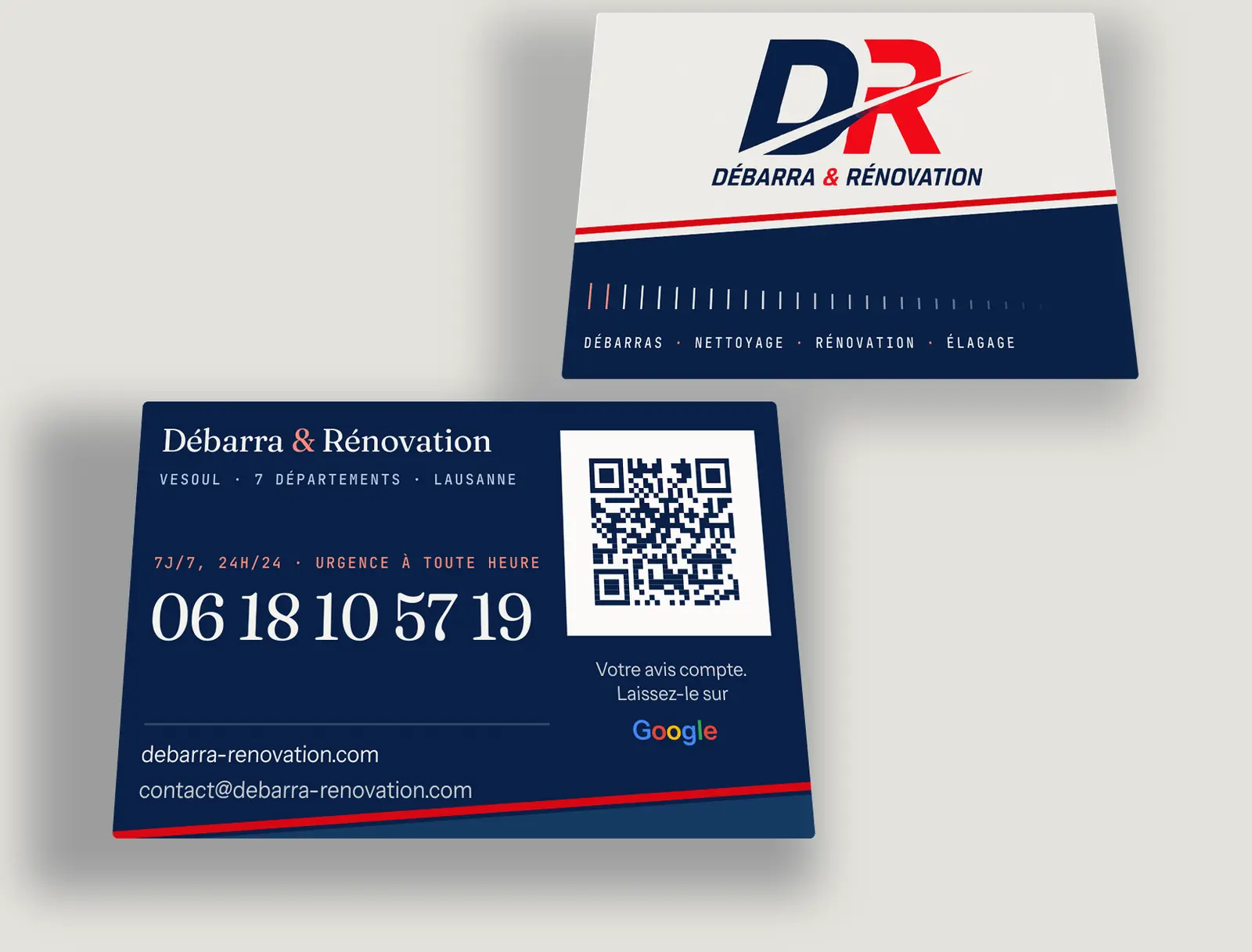 Cartes de visite de Débarra & Rénovation, recto et verso, mise en situation